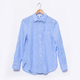 Hung Shirt